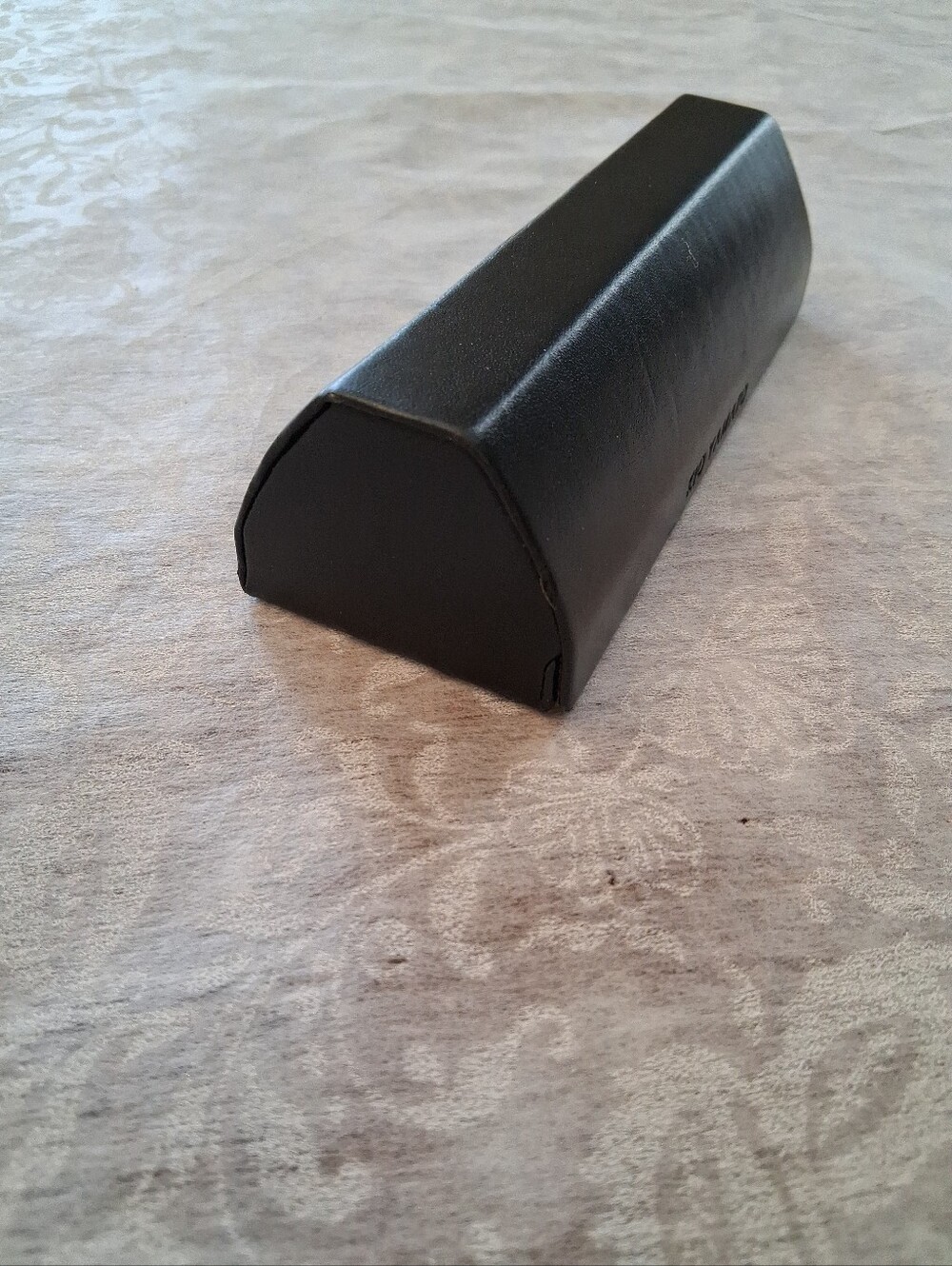 Kio Yamato magnetic sunglasses eyeglasses case Black